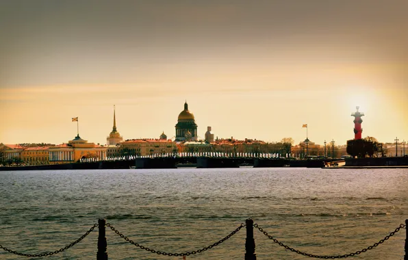 The sun, Saint Petersburg, Saint-Petersburg, Neva