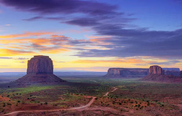 Picture morning, USA, Utah, monument valley