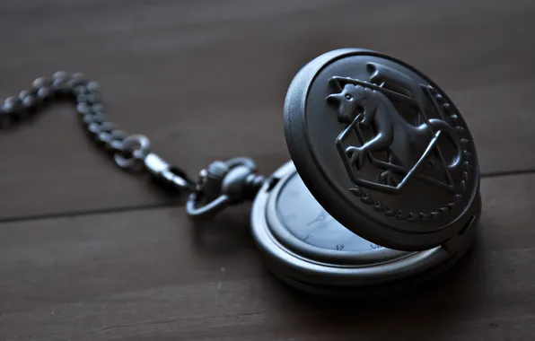 Picture macro, chain, pocket watch