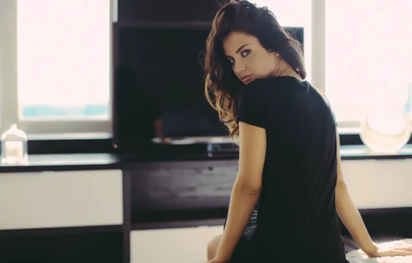 Picture girl, pose, sweetheart, model, brunette, t-shirt, sexy, sitting