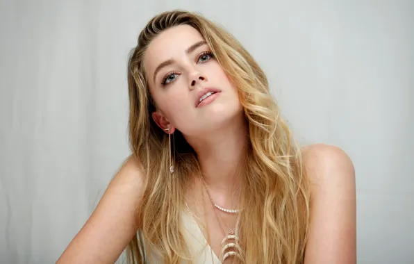 Film, June, Amber Heard, 2015, press conference, Magic Mike XXL, Magic Mike XXL