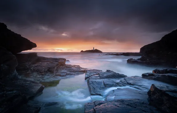 Picture sea, rocks, lighthouse
