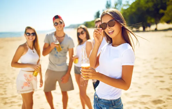 Picture glass, friendship, fun, funny, group, friend, hanging, hipster