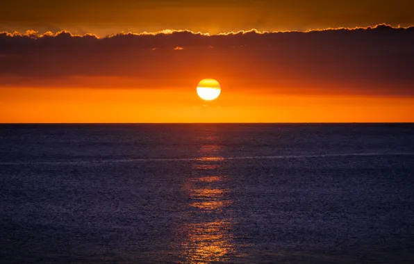 Picture sea, sunset, clouds