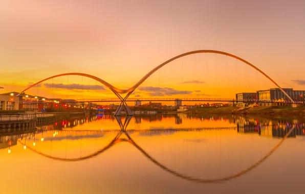Picture Stockton-on-Tees, The River Tisza, England., Infinity Bridge