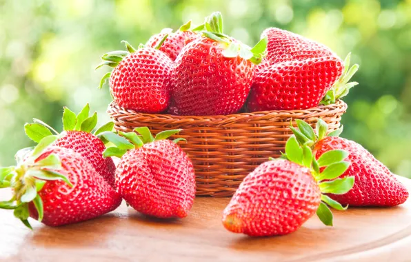 Picture berries, strawberry, red, basket, red, fresh, ripe, sweet