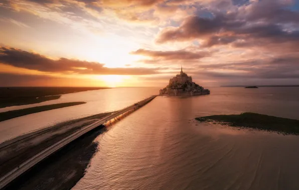 Picture landscape, sunset, Mont Saint Michel