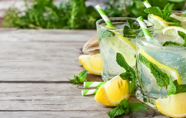 Ice, lemon, mint, lemonade