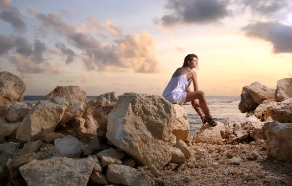 Picture girl, stones, shore