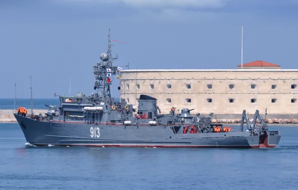 Sea, Sevastopol, minesweeper, Kovrovets, Aquamarine