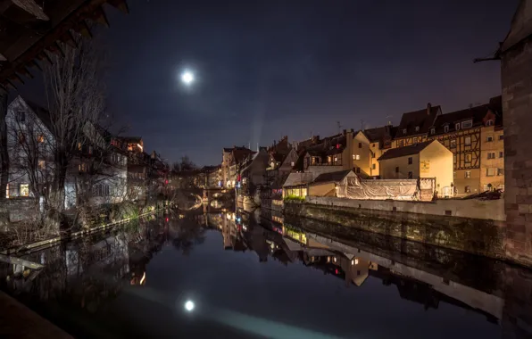 Picture night, the moon, Germany, Bayern, Nuremberg