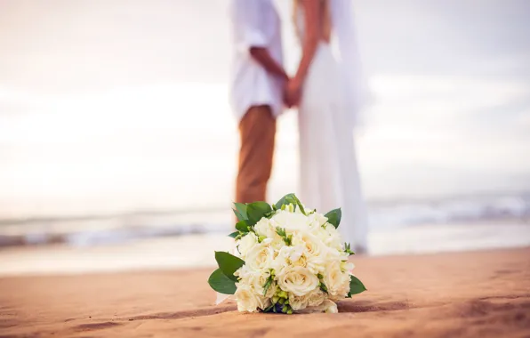 Picture beach, sea, flowers, couple, bouquet, wedding, just married, bridal