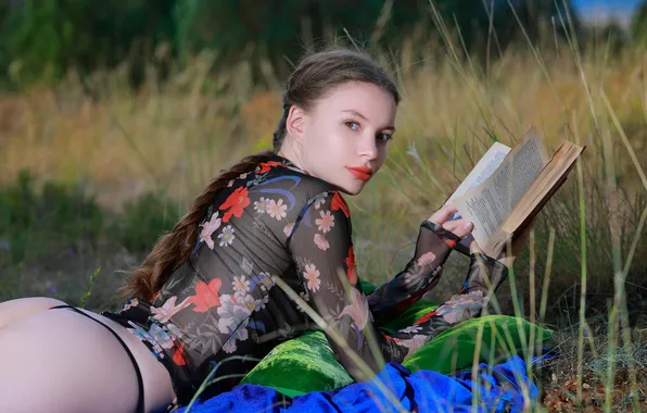 Girl, ass, model, sweet, red lips, charming, interesting