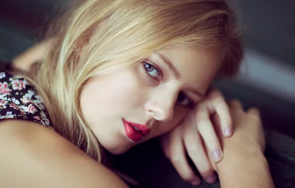 Girl, pose, portrait, hands, blonde, red lips