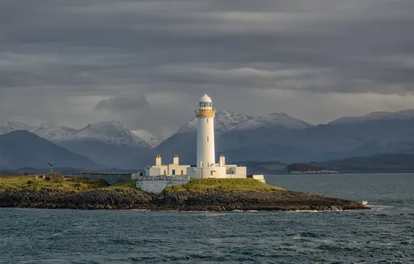 Picture sea, mountains, fog, shore, lighthouse, Scotland, haze