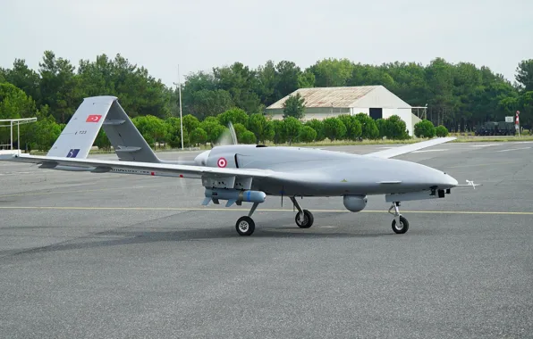 UAV, The Turkish air force, Bayraktar TB2, Strike UAVs, UMTAS ATGM