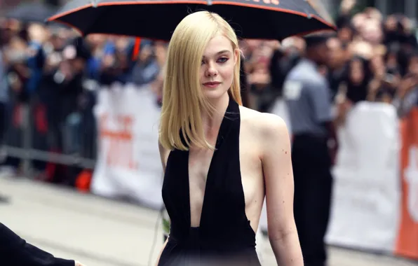 Picture makeup, neckline, the beauty, Elle Fanning