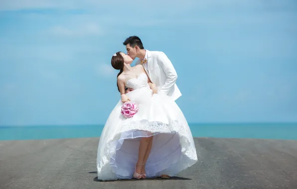 Sea, the sky, bouquet, horizon, pair, the bride, harbour, wedding