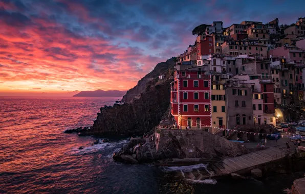 Sea, the sky, clouds, landscape, sunset, the city, people, rocks