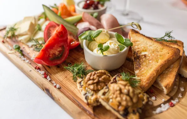 Cucumber, nuts, tomato, appetizer, toast