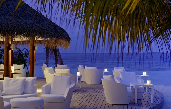 Picture Luxury resort, evening, Maldives, Kandolhu Island