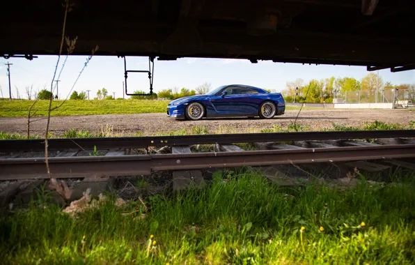 Picture Nissan, GT-R, Railway