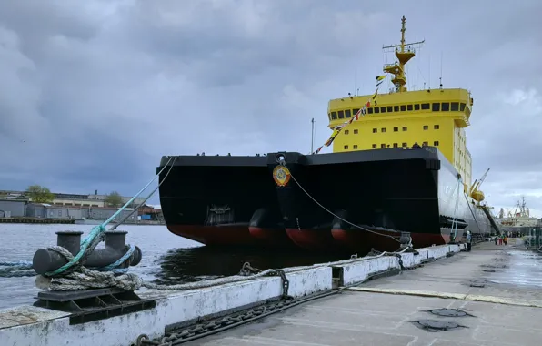 The sky, people, pier, icebreaker, Captain Sorokin