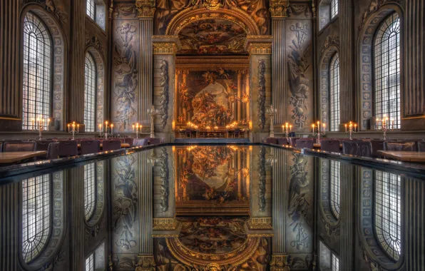 Picture reflection, London, Royal Naval College
