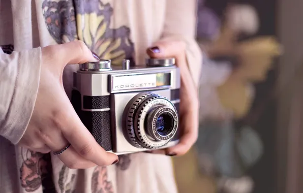 Picture camera, hands, ring, the camera, lens