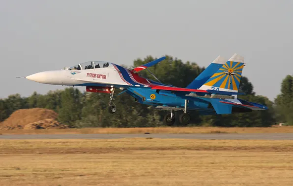 Fighter, the airfield, the rise, Su-27