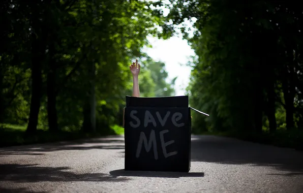 Picture box, street, save me