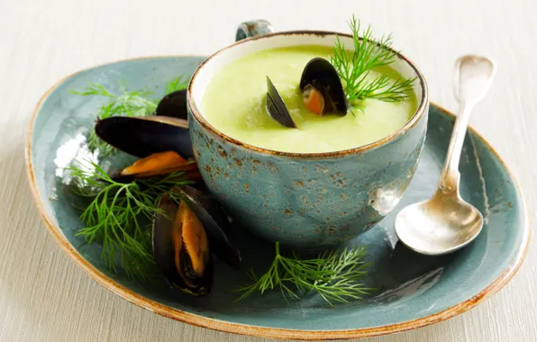 Greens, peas, peas, greens, the first dish, the first dish, puree soup with mussels, puree …