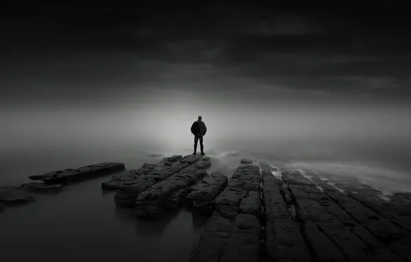 Picture sea, the sky, clouds, darkness, stone, male