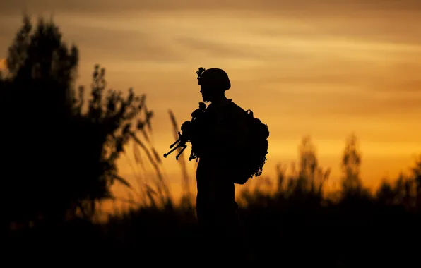 Picture background, silhouette, soldiers
