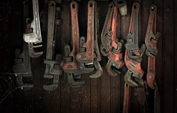 Background, workshop, wrenches