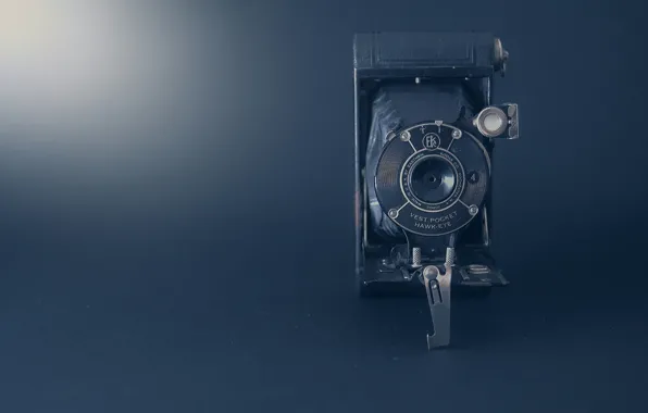 Picture camera, old times, golden age, old camera