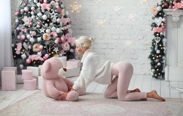 Girl, pose, mood, bear, New year, tree, sweater, Teddy bear