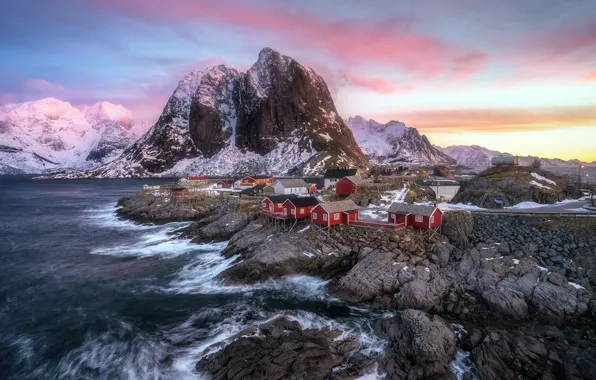 Sea, mountains, home, Norway