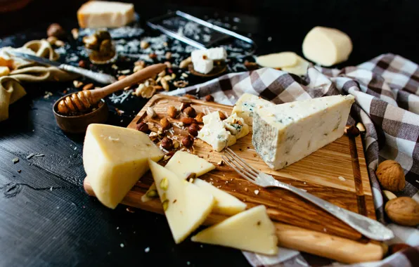 Food, cheese, nuts, honey, honey, nuts, cheese, olives