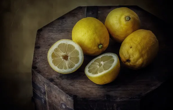 Picture macro, chest, citrus, halves, lemons