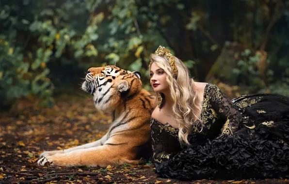 Girl, nature, tiger, pose, style, makeup, blonde, costume