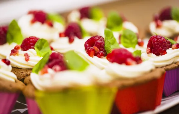 Raspberry, cream, dessert, cakes, sweet, cupcakes, cream, dessert