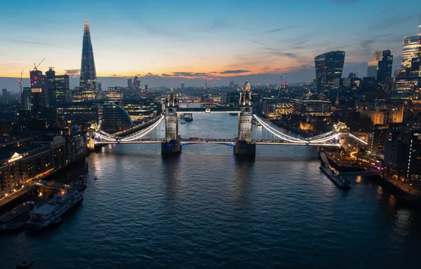 Tower Bridge, London, England, River Thames, Darren Tennant