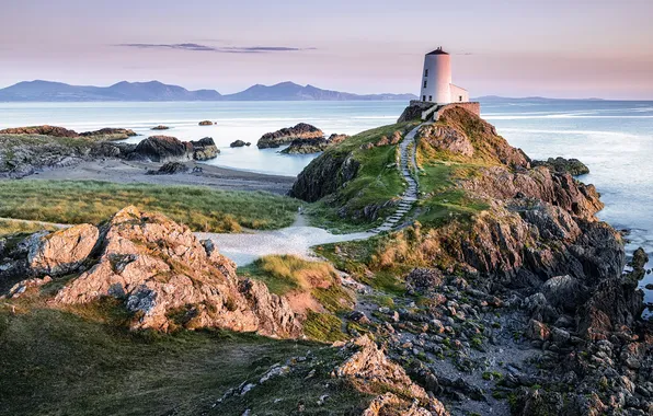 Picture sea, Lighthouse, Llandwyn Island