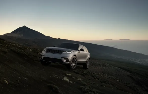 The evening, Range Rover, crossover, CGI, Velar