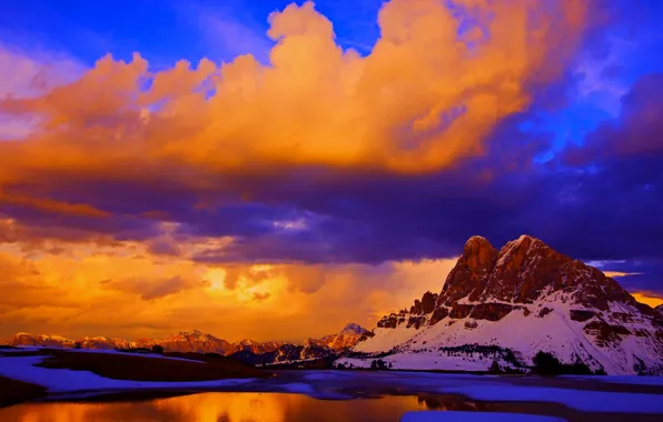 Picture the sky, clouds, snow, sunset, mountains, lake