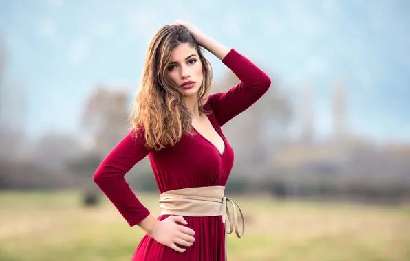 Picture makeup, sponge, in red