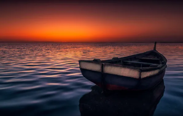 Sea, the sky, surface, boat
