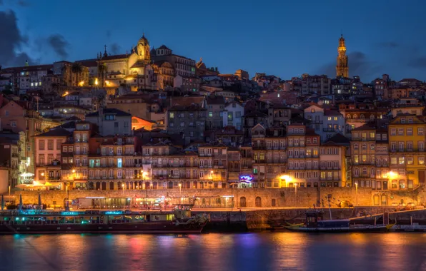 Picture the city, river, shore, coast, building, home, boats, the evening