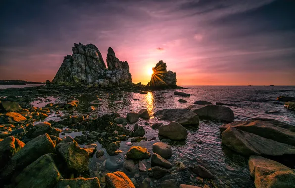 Picture sunset, France, Brittany, tales